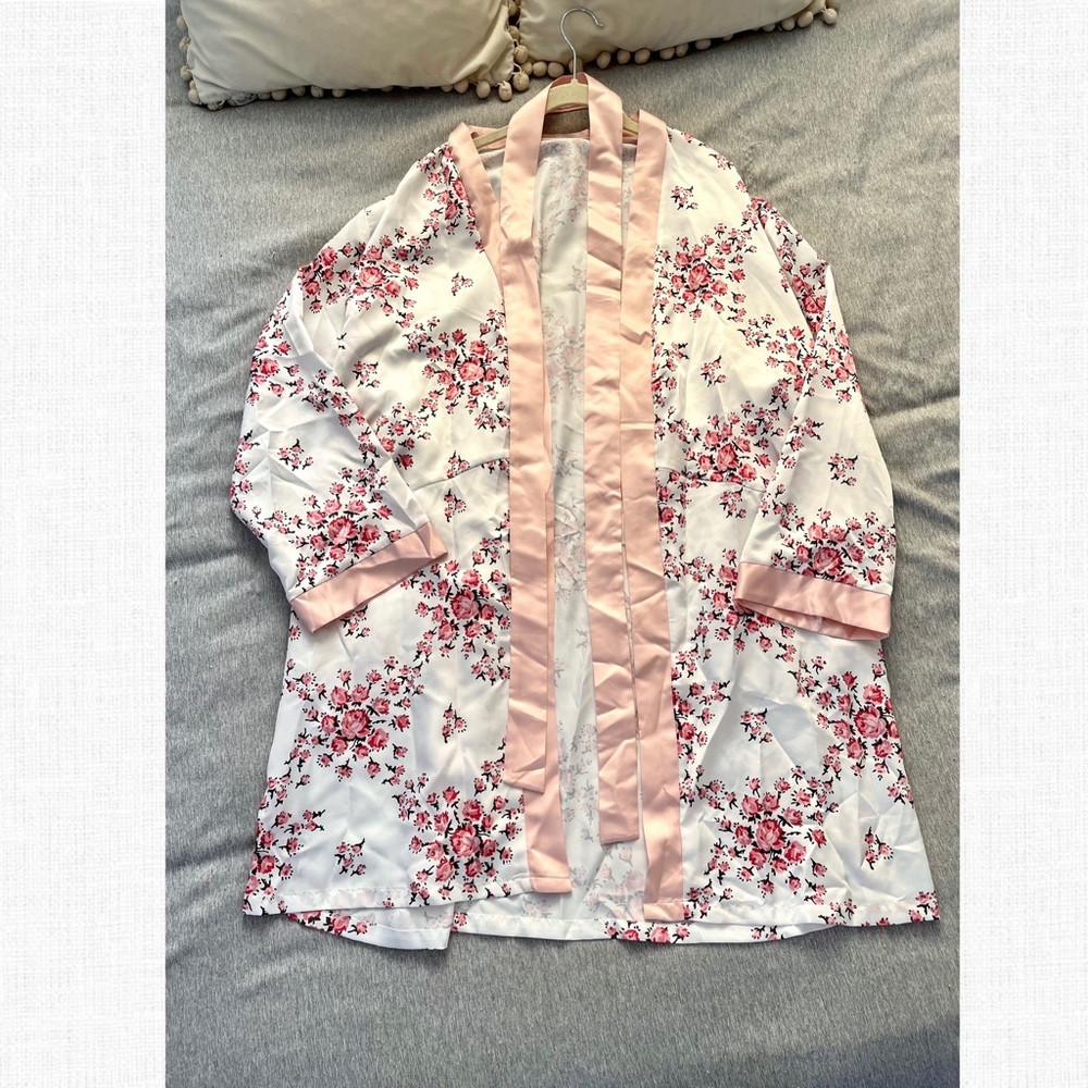 Cute satin Floral Robe